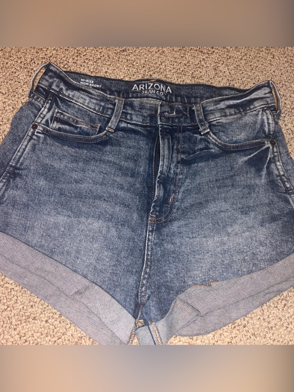 Arizona Jean Company Women's Blue Denim Cuffed Shorts size 9